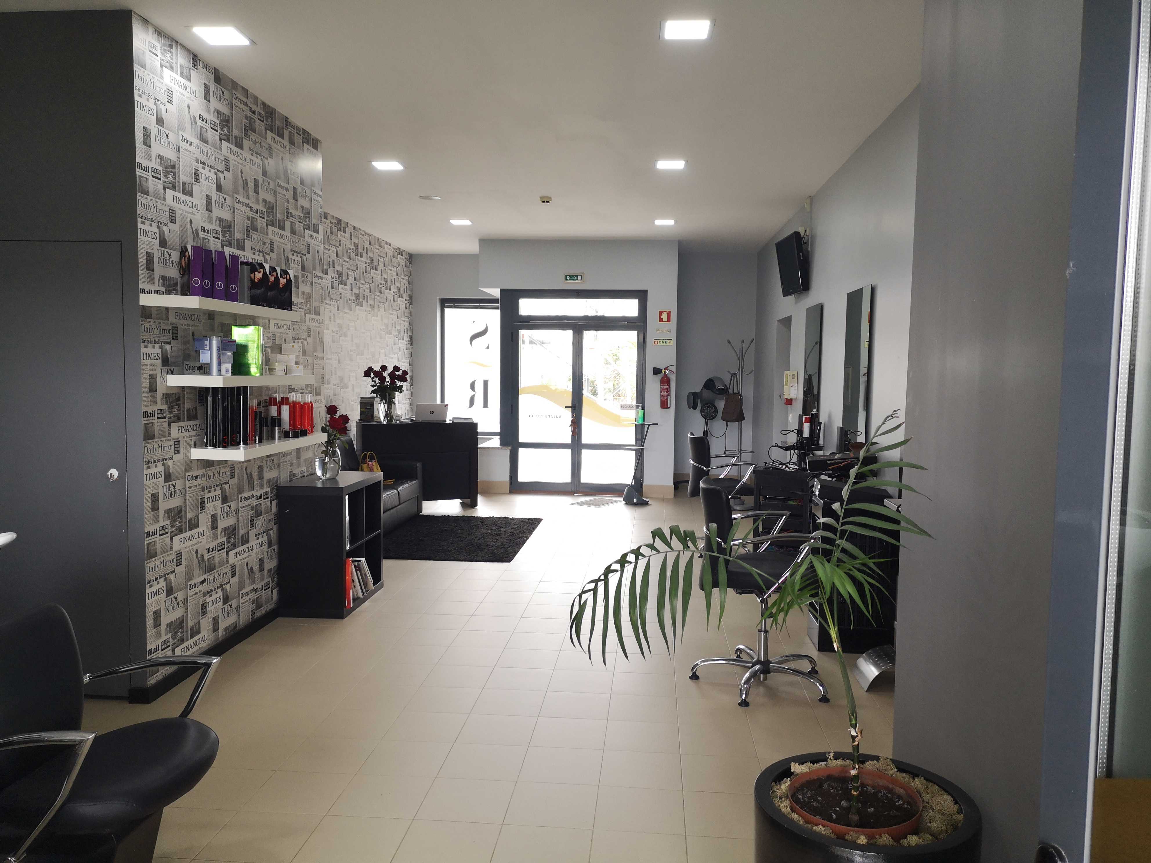 hair salon main entry view